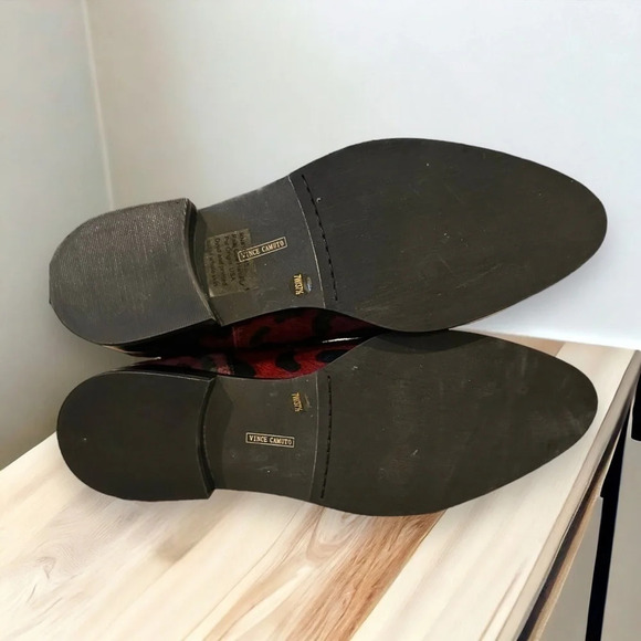 Leopard Print Chelsea Boots Ankle Booties Burgundy Black Animal Print - Picture 2 of 5